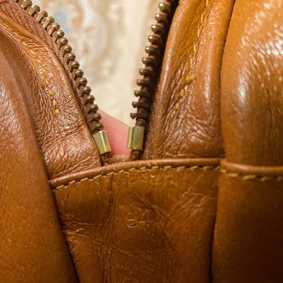 LV sac sport monogram clutch - Picture 9 of 9